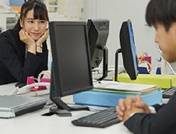 単身赴任中の隣人が凄く綺麗な同僚!!もう毎晩やるっきゃねぇW