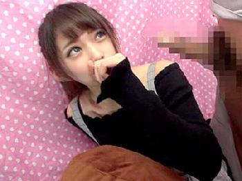 神過ぎギャルが喘ぎ過ぎで股間の穴締め付け→コンドーム未装着のまま暴発!!