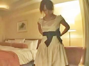 謝罪の代わりに身体を差し出し膣内で子種を爆射されるしかないお嬢様