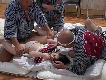 胸糞注意!!うちの妻が町内会の祭り男たちに回されまくった2日間…