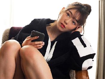 ド田舎に引っ越してきた今ドキ美少女が暇すぎて近所の中年おやじ達を痴女りまくり