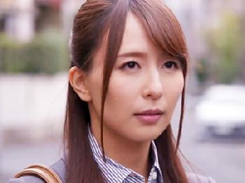 新しく赴任して来たとても綺麗な女教師に目を付けた男子生徒が性的暴行を敢行W