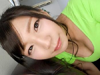 こんな可愛い顔してデカ尻!!ギャップがそそる90CN尻娘にバックピストン!!