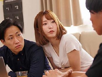 ずっとヤリてぇと思ってた友人の彼女に媚薬を飲ませて…