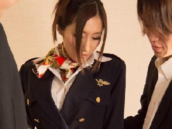 世界を股にかけるJカップのキャビンアテンダントお姉さんが好き放題ハメ倒されて恍惚アクメ