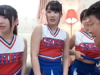 ベビーフェイス美少女女子大生チアガールたちとのハーレム乱交が最高過ぎて膣内暴発