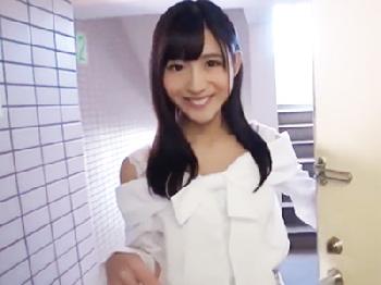 黒髪の清楚系ビッチ彼女がいきり勃ったペニス主観でご奉仕してくれる熱々な性行為