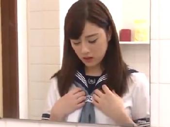 通学バスで起きた美少女女子校生の悲劇…集団痴漢輪姦の餌食に