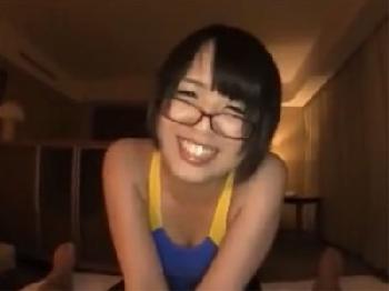 巨乳ビキニな素人娘が無理ゲーエロ企画に挑む→案の定乱交展開