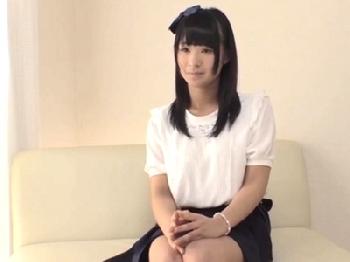 黒髪美少女がAVデビュー!!連続して入ってくるペニスに恍惚絶頂