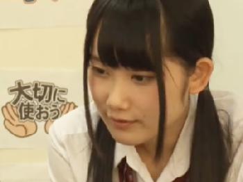 放課後にクラスメイト誘って教室内性行為する女子校生