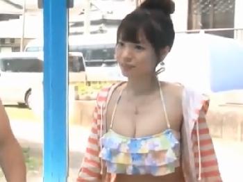 マジックミラー号でのローションプレイでムラっときた結果コンドーム非装着の膣内射精交尾する素人娘