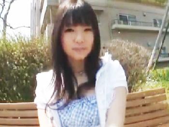 つぼみが素人男性宅にお邪魔して優しく筆おろしして童貞救済W