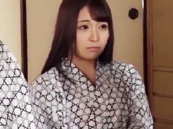 甘く激しい交尾後のお掃除イラマ