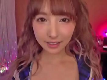 場内指名して呼んだ日本一キュートなおっパブ嬢の抜きサービス