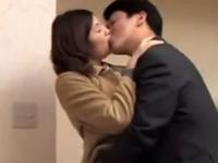 夫を裏切った専業主婦の末路!!他人男に犯され寝取られSEX