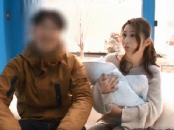 子供が産まれたばかりの素人人妻がすんなり寝取られアクメ