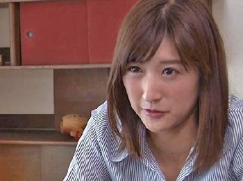 色か漂う息子の担任教師に下半身の欲情が止められない母