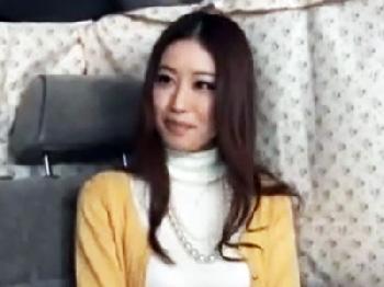 セレブ人妻が久しぶりのSEXに狂ったように絶頂W