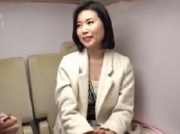 雅やかなセレブ人妻のおSEX!!プライズをズタズタにするほどの拘束イラマチオW