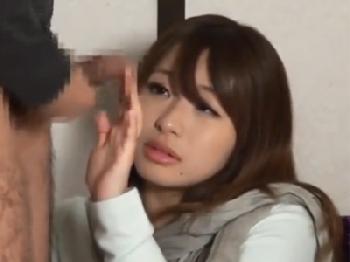 センズリ鑑賞だけの予定が結局発情→ペニスを触って挿入許可する素人美女