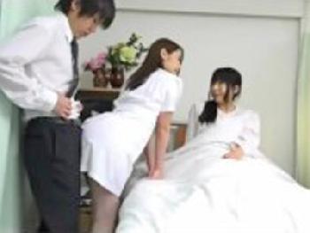 奥さんのお見舞いに行ったらお股を曝け出してくる痴女ナースに色仕掛けされ院内即挿入