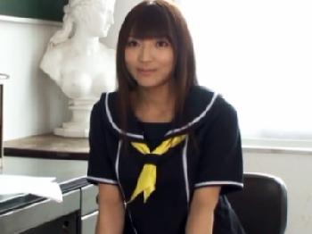 学校で人気の生徒会長に催眠かけたら効き過ぎたので言いなり奴隷にして中出し発射