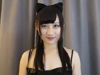 アイドル顔のキュートな女子大学生をナンパ!!コスプレさせてハメ撮り撮影!!