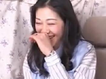 3人の子供を産んだ熟年人妻が久々のSEXで怒涛の絶頂体験