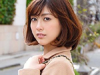 久しぶりのセックスに女を取り戻す凄く綺麗な人妻