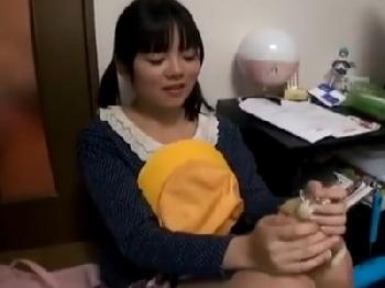 下校中のJSを家に連れこんで中出し性暴行仕掛ける卑劣な男