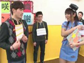 とても綺麗な女優がファン感謝祭でフェラ