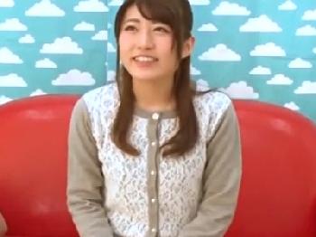 あのNO.1 ユーチューバー・HIKAKINを筆おろしした人妻の顔をご覧くださいW