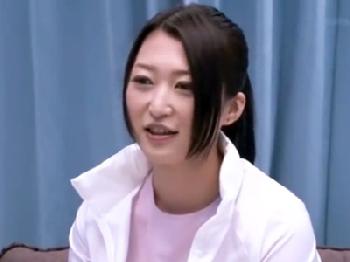 マジックミラー号に連れ込んだとても綺麗な人妻をマッサージ中に強要SEX!!