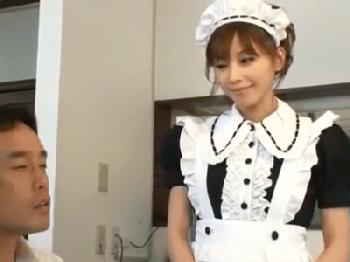 品行方正なメイド長が主人命令でペニス咥えさせられてフェラ口内射精