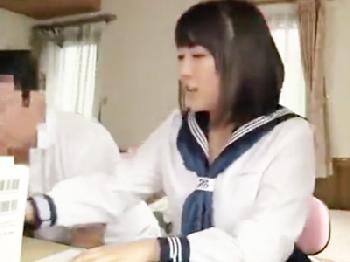 冷酷非道な家庭教師に犯される巨乳女子校生