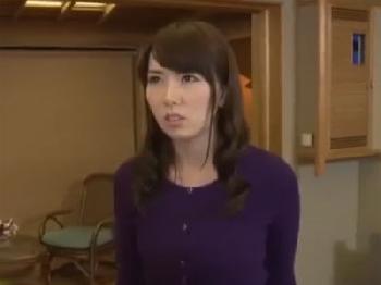 巨乳の美貌の人妻が冷酷非道な男に捕まってしまい→強引イラマチオで涙目