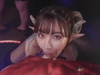 男の精液をむさぼるサキュバスは実在した!!馬なりになっておまんこ内射精するまで腰振り!!