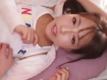 少し抜けてる理系の女子大生とその場でブッ込み倒し成功