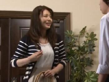 寝取られた人妻!!最愛の息子にバレまいとついにソープ堕ちW