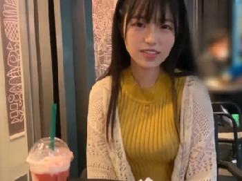 ホンワカ系に見えながらSEXになると豹変する美乳女子大生