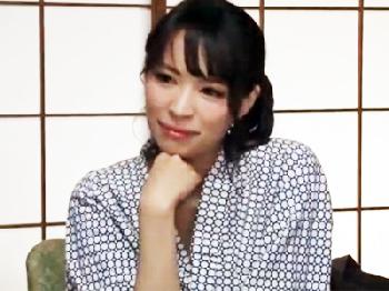 出張先で宿泊した旅館で色っぽい爆乳の上司と本能剥き出しの刺激的なSEX!!