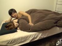 初対面でお泊りSEXするギャルのおまんこの中へ挿入したまま発射したらガチ焦りW