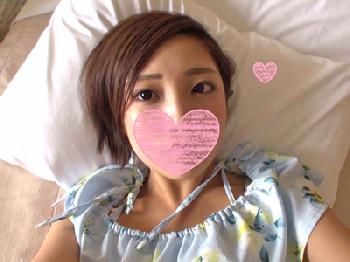 気持ちがいいことが大好きな女子大生に膣内射精!!