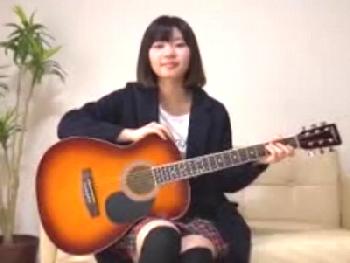 19歳のガチ童顔素人がメジャーデビューを夢見てAVデビュー