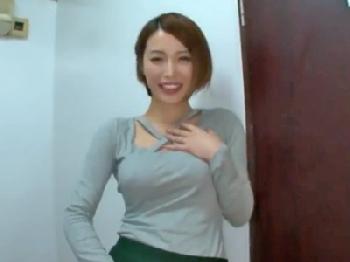 禁欲生活で性的欲望の抑えきれなくなったボイン痴女が素人童貞喰い