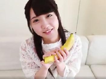 イメビかと思うような儚げキュートな美少女がまさかの巨根3P