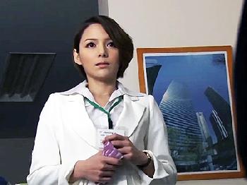 抵抗し続ける美女会社員をストーカー男が執拗に犯して顔面射精!!