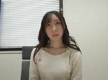 夫にモラハラ受けて…精神病んでるとても綺麗なマダムが暴走AV出演