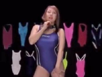 脳に囁きかけるようにマゾヒズム性癖の男を淫語でたっぷり責める痴女SEX